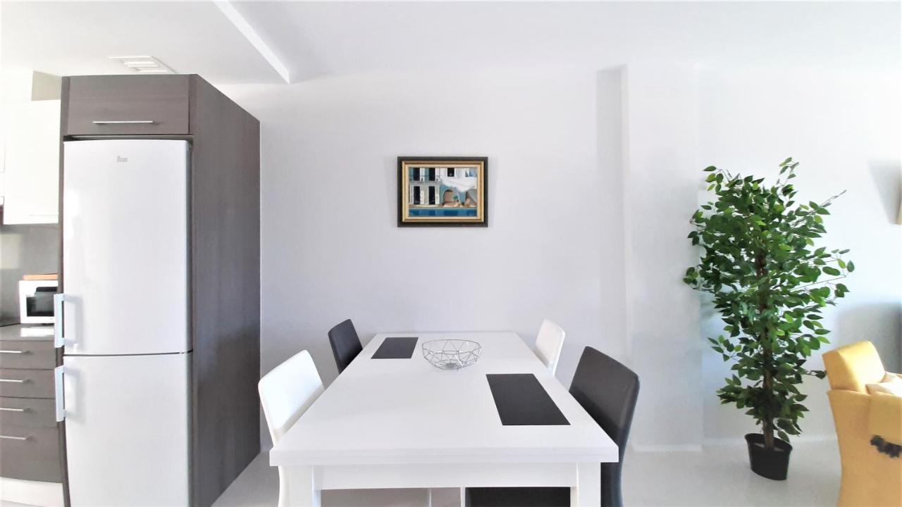 La Belle Bleue Apartment La Marina Exterior photo